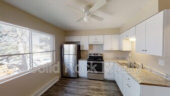 335 Ruskin Dr in Colorado Springs, CO - Building Photo