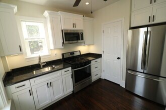 346 E Chestnut St, Unit 2b in Lancaster, PA - Foto de edificio - Building Photo