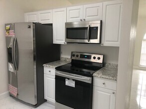 401 Blackbird Way in Kissimmee, FL - Building Photo - Building Photo