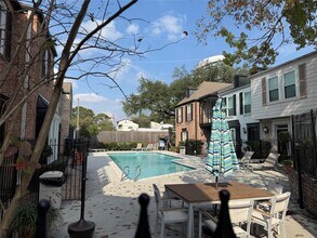 3636 Lake St in Houston, TX - Building Photo - Building Photo