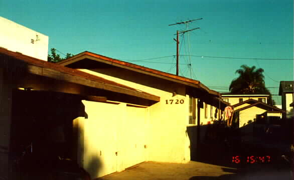 1720 Cherry Ave in Long Beach, CA - Foto de edificio