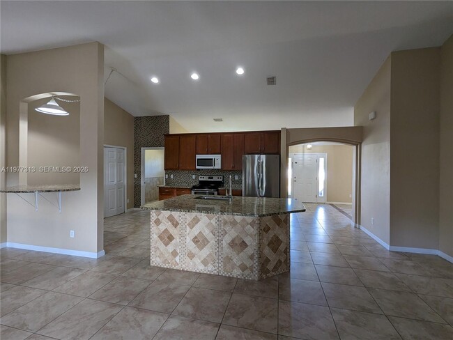 4438 SW Athena Dr in Port St. Lucie, FL - Building Photo - Building Photo