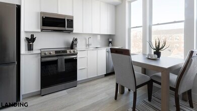 2005 11th St NW, Unit 407 in Washington, DC - Building Photo - Building Photo