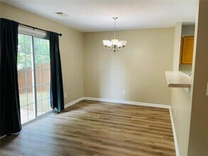 2430 Mayfair Dr in Cumming, GA - Building Photo - Building Photo