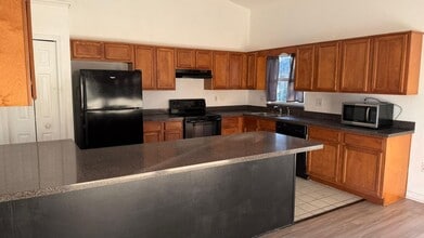 829 Blanc Ct in Kissimmee, FL - Building Photo - Building Photo