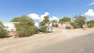 3355 E Mossman Rd in Tucson, AZ - Building Photo - Building Photo