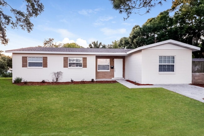property at 4501 Indianapolis St NE