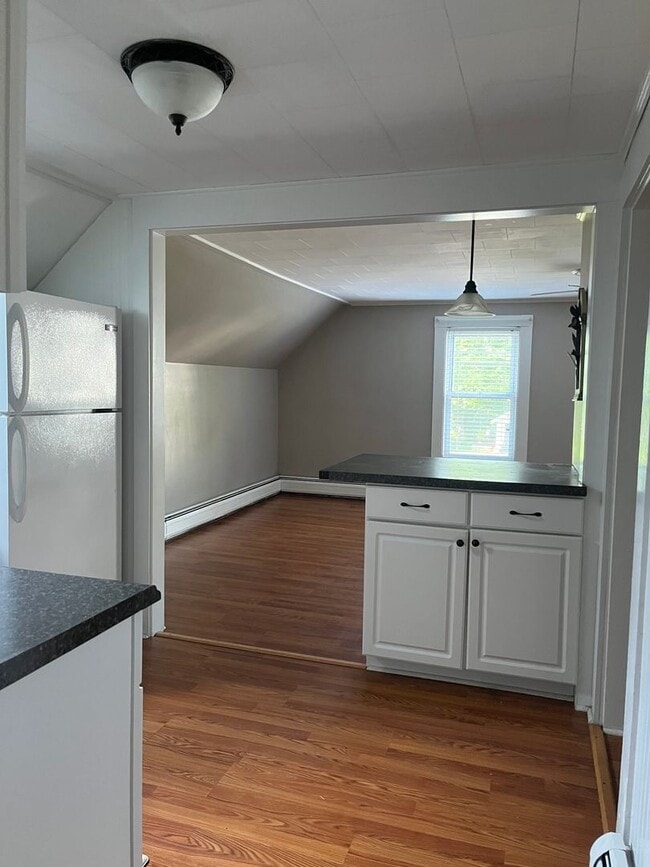 189 Gilford Ave in Laconia, NH - Building Photo - Building Photo