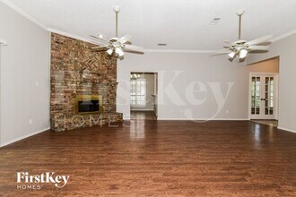 1729 Creek Valley Rd in Mesquite, TX - Building Photo - Building Photo