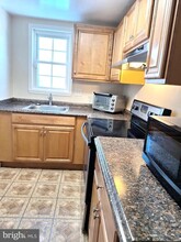 10506 Oak Pl, Unit AUCPDU in Fairfax, VA - Building Photo - Building Photo