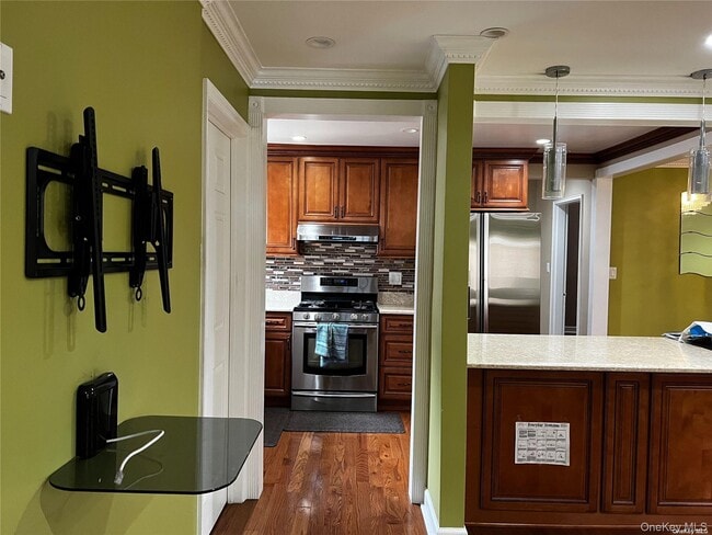 83-12 253rd St in Queens, NY - Building Photo - Building Photo