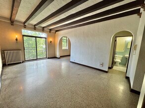 Grace Manor Apartments in Green Bay, WI - Building Photo - Building Photo