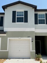 32091 Powderpuff Mimosa Dr in San Antonio, FL - Building Photo - Building Photo