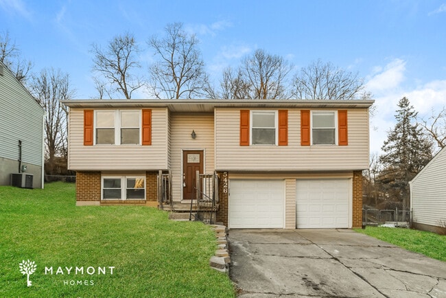 property at 5426 Boutique Ct