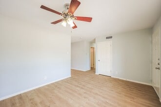 4103 Tallulah Dr in San Antonio, TX - Building Photo - Building Photo