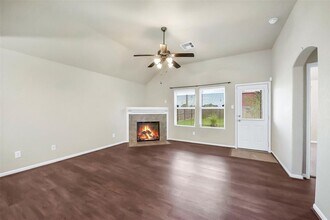 5114 Espuela Ln in Baytown, TX - Building Photo - Building Photo