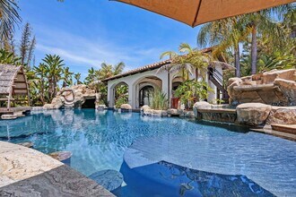 16210 Via Cazadero in Rancho Santa Fe, CA - Building Photo - Building Photo