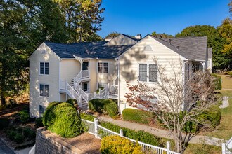 Cannon Gate Condominiums in Marietta, GA - Building Photo - Building Photo