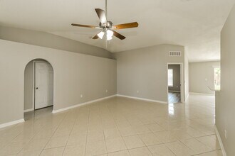 3654 Braeden Ct in Middleburg, FL - Building Photo - Building Photo