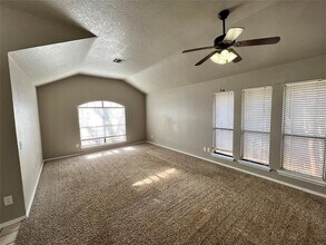 1713 Rocky Mountain Way in Edmond, OK - Building Photo - Building Photo