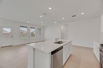 1333 Francesca Dr in Little Elm, TX - Foto de edificio - Building Photo