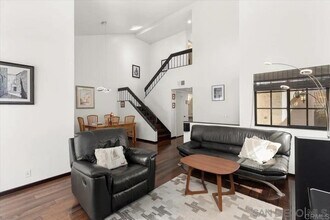 4064 Caminito Meliado in San Diego, CA - Building Photo - Building Photo