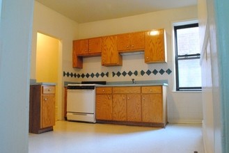 409 Summer Ave in Newark, NJ - Building Photo - Interior Photo