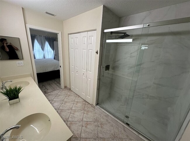 6625 Huntington Lakes Cir in Naples, FL - Building Photo - Building Photo