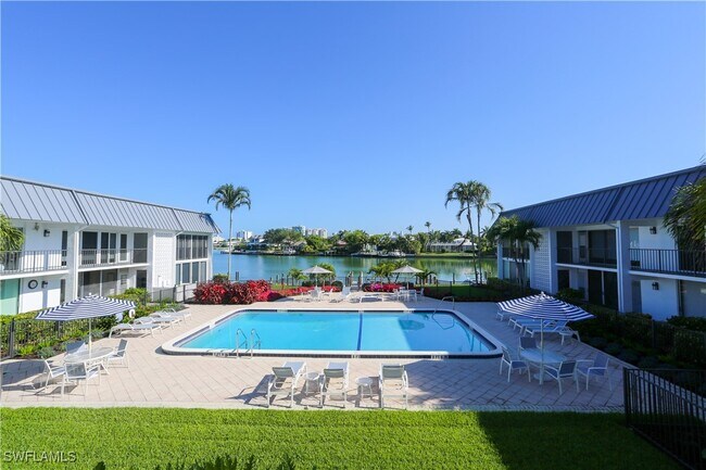 property at 333 Harbour Dr