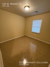 406 W Market St in Charleston, MO - Building Photo - Building Photo