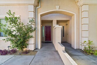 5096 Thunder River Cir in Las Vegas, NV - Building Photo - Building Photo