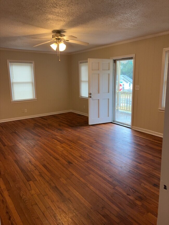 220 Mauldin St in Williamston, SC - Building Photo - Building Photo