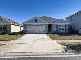 2775 Sunnyvale St in St. Cloud, FL - Building Photo