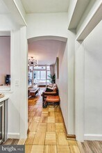 1 Scott Cir NW in Washington, DC - Building Photo - Building Photo