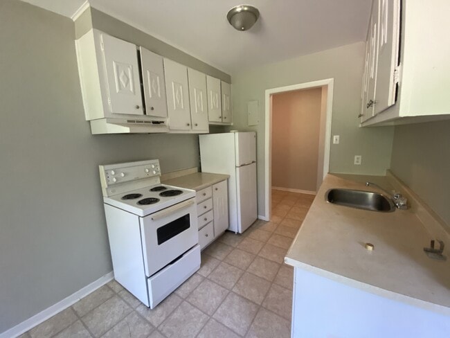 property at 23 Reading Crescent