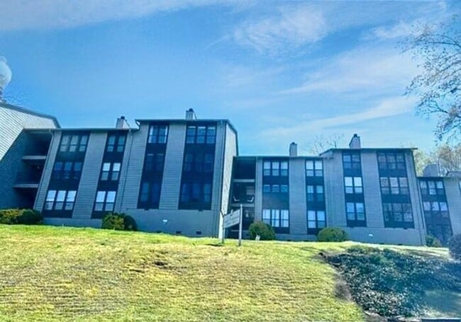 property at 1905 16th Ave S