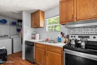 260 Waters Rd photo'