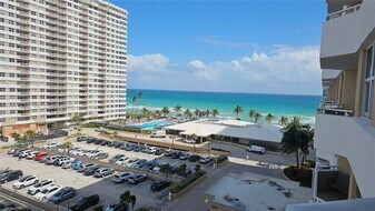 1980 S Ocean Dr, Unit 7M in Hallandale Beach, FL - Building Photo