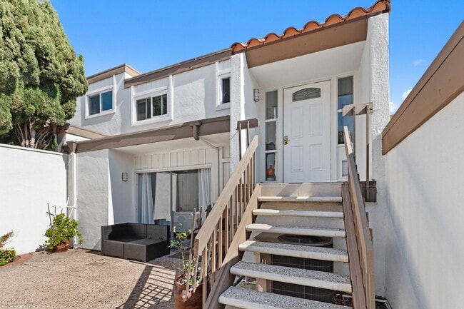property at 719 Calle Camisa