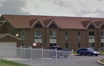 1801 N Broadway St in Indianapolis, IN - Building Photo - Building Photo