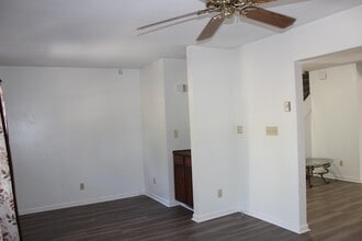 409 Westwood Dr in Tallahassee, FL - Building Photo - Building Photo