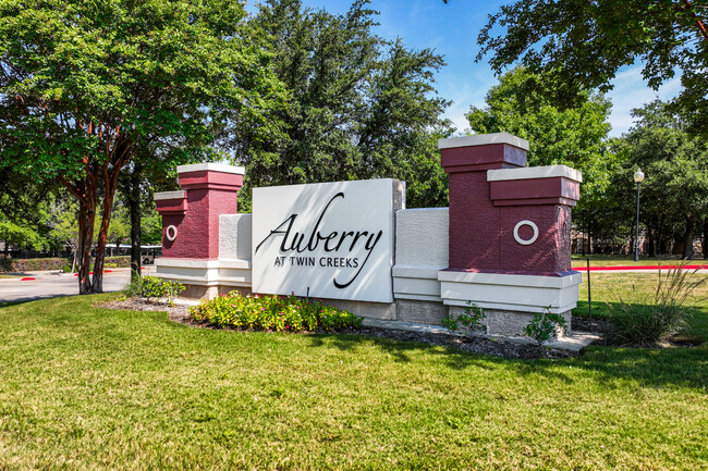 Auberry at Twin Creeks in Allen, TX - Foto de edificio - Building Photo