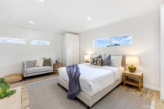 3117 Harmony Pl, Unit 37-L207 in Montrose, CA - Foto de edificio - Building Photo