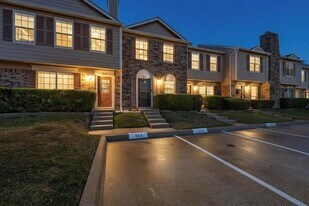 2500 E Park Blvd in Plano, TX - Building Photo