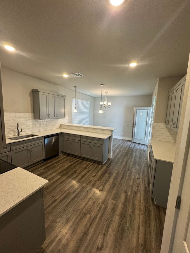 property at 660 The Cottages