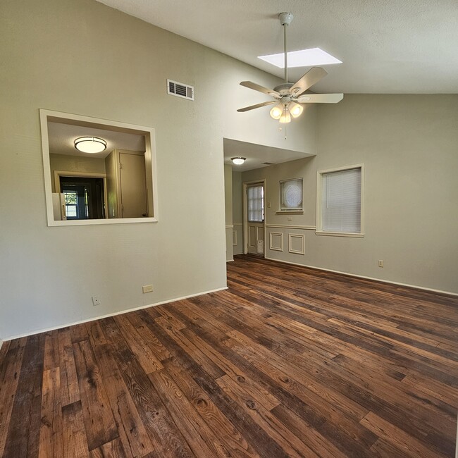 10135 Kilarney Dr in Dallas, TX - Building Photo - Building Photo