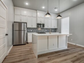 11329 N Blackwelder Ave in Oklahoma City, OK - Building Photo - Building Photo