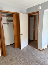 415 3rd St in Middleville, MI - Building Photo - Building Photo