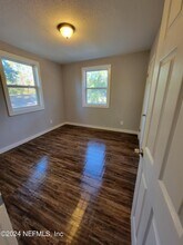 3018 Pearce St in Jacksonville, FL - Building Photo - Building Photo