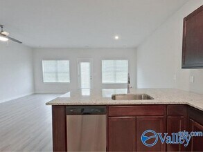 6102 Taramore Ln NW in Huntsville, AL - Building Photo - Building Photo